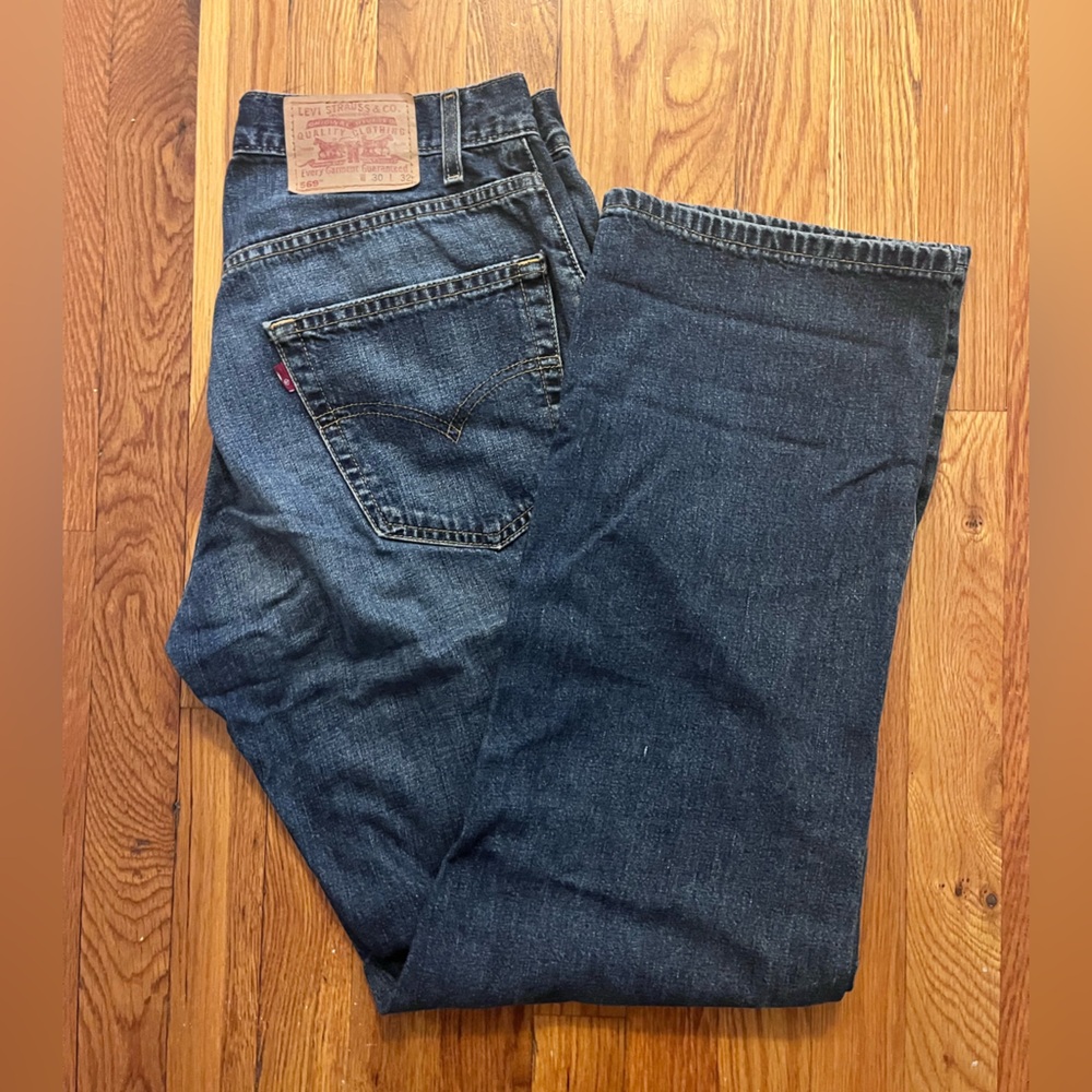 LEVIS 569 medium wash W30 L32